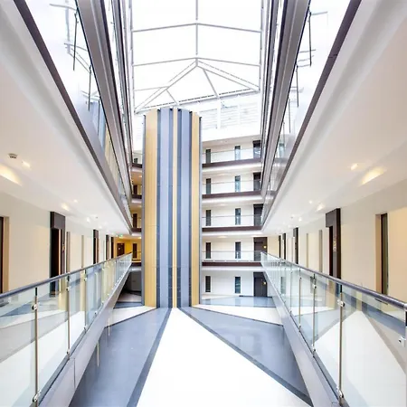 Elegant Apartment Bristol